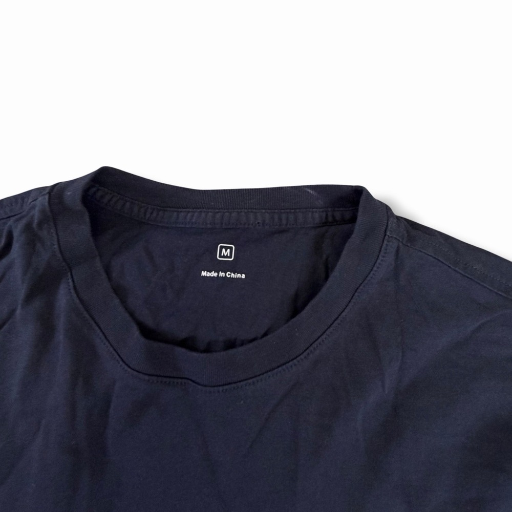 Official Apple Store Employee Logo Unisex T Shirt Long Sleeve Blue Medium M Navy - Picture 7 of 10